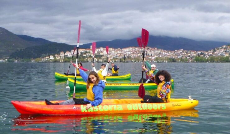 Kastoria: Canoe/Kayak on the Lake - Good To Know
