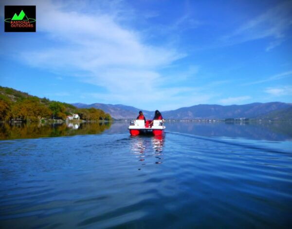 Kastoria: Pedalo on the Lake - Facilities and Amenities