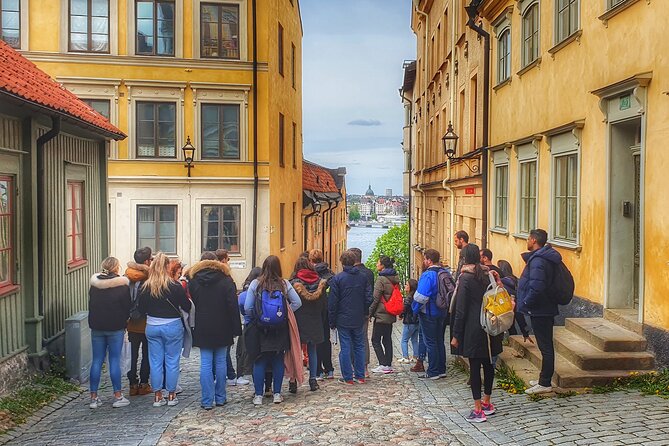 Katarina and the NOFO Area Walking Tour - Meeting and Pickup