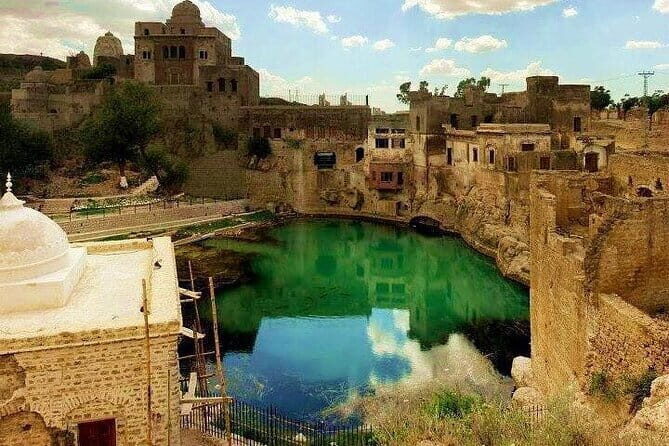 Katas Raj Temple and Khewra Salt Mines in Kalar Kahar Day Tour - Practical Details: What to Expect from Your Day  