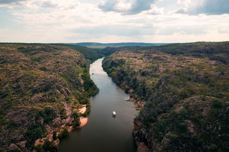 Katherine Gorge Cruise and Edith Falls Tour - Rock art and the living culture of Nitmiluk