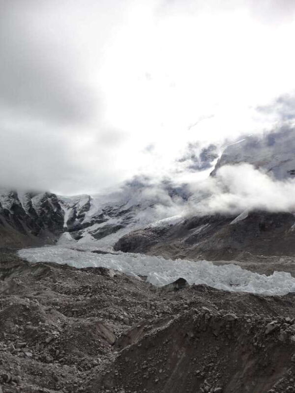 Kathmandu : 14 -Day Everest Base Camp with Kala Patthar Trek - What Makes This Tour Stand Out?