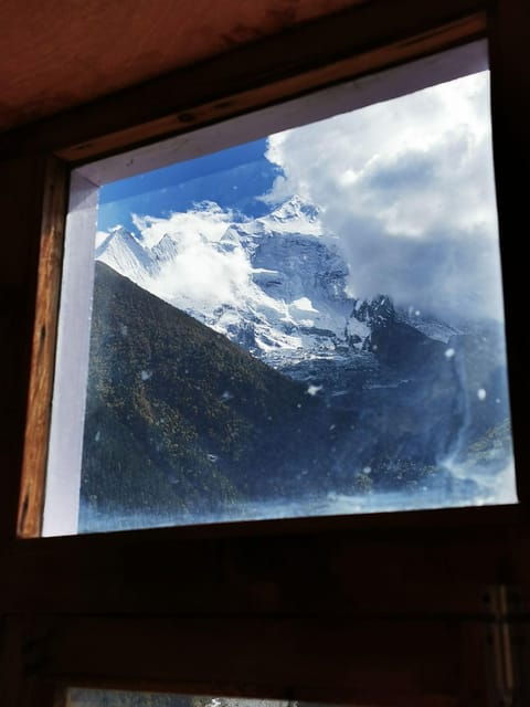 Kathmandu: 18-DAY Annapurna Circuit With Tilicho Lake Trek - Inclusions and Services