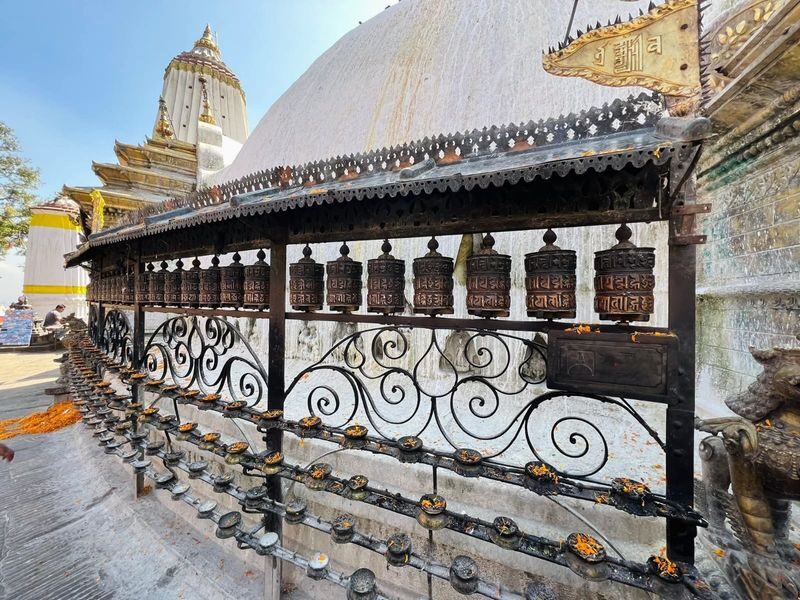 Kathmandu 7 UNESCO Sites Full-Day Tour with Local Insights - Patan Durbar Square: a second royal center