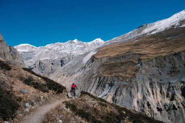 Kathmandu: Annapurna Circuit Trek With Tilicho Lake - Transportation Information
