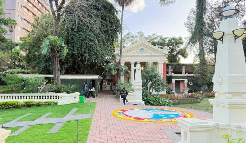 Kathmandu: Ason, Thamel & Garden of Dreams Walking Tour - A Detailed Look at the Tour Experience