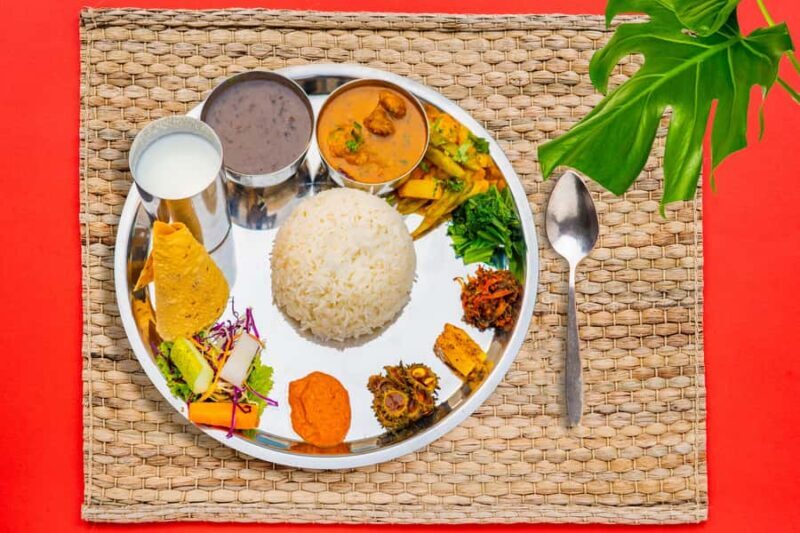 Kathmandu: Bhaktapur Clay Art, Nepali Lunch and Folk Music - Nepali Lunch in a Heritage Setting