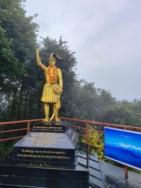 Kathmandu : Chandragiri Hills Cable Car & Kritipur City Tour - Questions You May Have