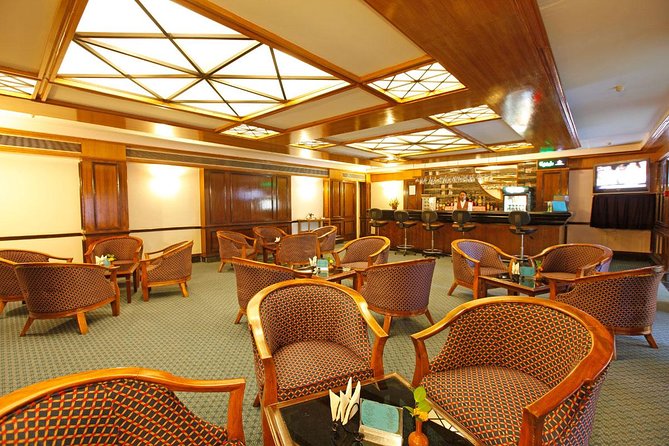 Kathmandu, Chitwan, Pokhara 8-Day Nepal Golden Triangle Tour - Inclusions