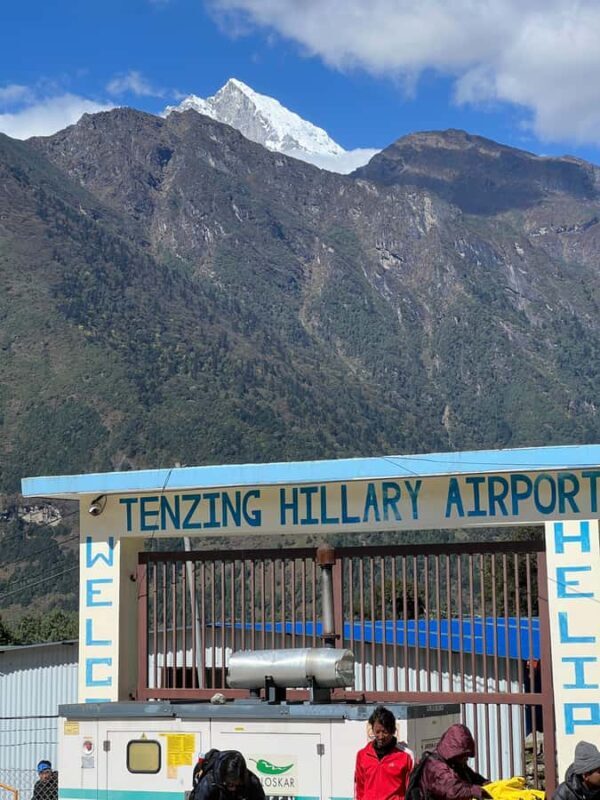 Kathmandu: Daily Everest base camp helicopter tour flight - An Overview of the Experience