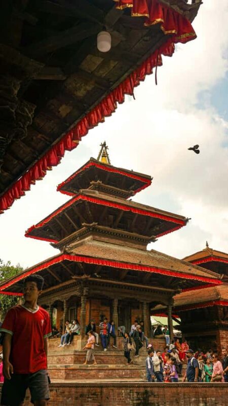 Kathmandu: Durbar Square Guided Tour from Thamel - Who Should Consider This Tour?