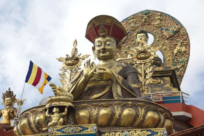 Kathmandu Durbar Walking Tour With Smartphone App - Booking and Payment Options