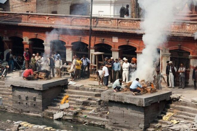 Kathmandu: Evening Serenity At Pashupatinath Aarti Tour - Aarti Ceremony Insights