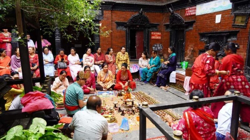 Kathmandu: Everest Flight, Village Walk, and Lunch - Who Is This Tour Best For?