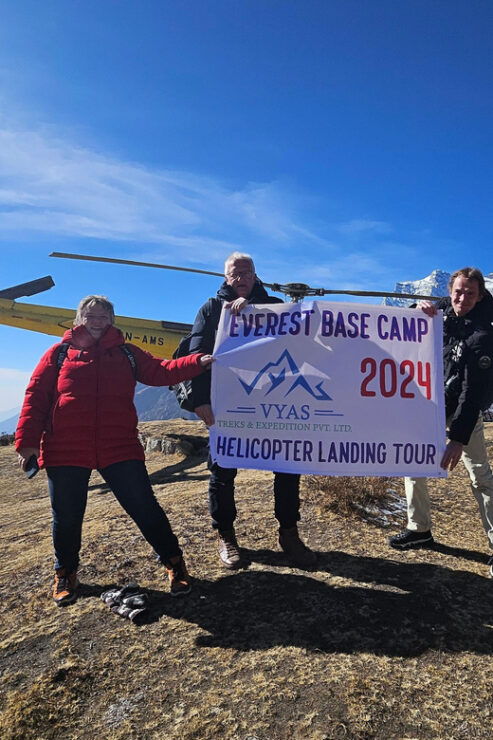 Kathmandu: Everest Helicopter Tour With Guaranteed Landing - Itinerary Highlights