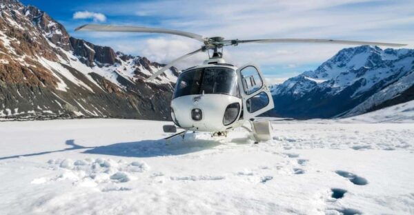Kathmandu: Everest Helicopter Tour With Guaranteed Landing - Environmental Considerations