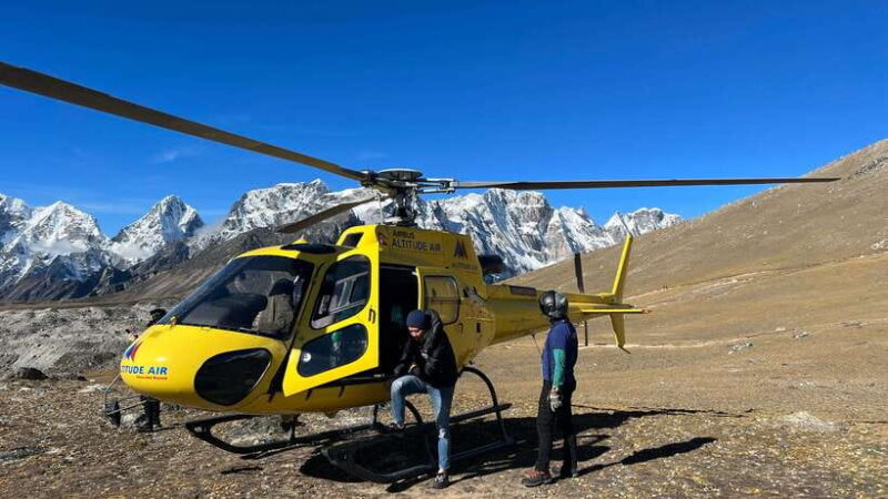 Kathmandu: Everest Helicopter Tour with Landing & Breakfast - FAQ