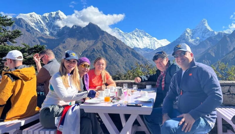 Kathmandu: Everest Helicopter Tour with Landing & Breakfast - Who Should Consider This Tour?