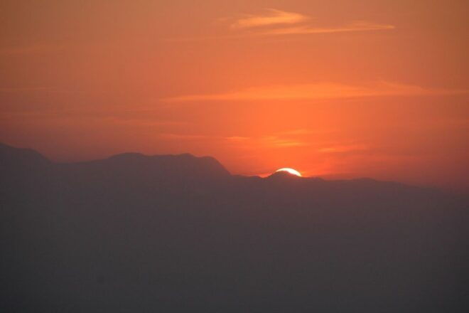 Kathmandu: Nagarkot Sunrise and Hike Tour to Changu Narayan - Hike Details