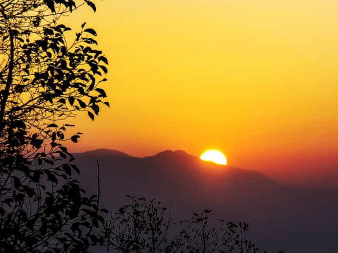 Kathmandu: Nagarkot Sunrise View Tour and Hike Changunarayan - Experience Highlights