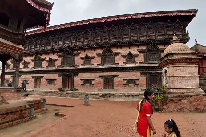 Kathmandu: Nagarkot With Bhaktapur World Heritage City Tour - Best Way to Escape the City