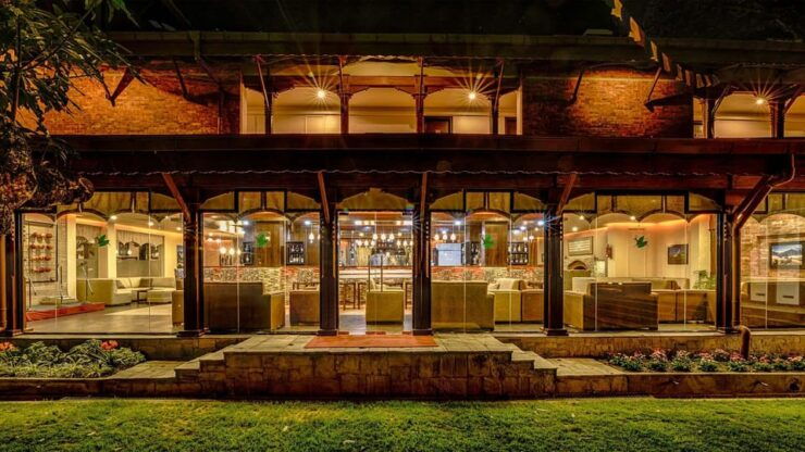 Kathmandu: Nepalese Cuisine Dinner With Traditional Dance - Key Points
