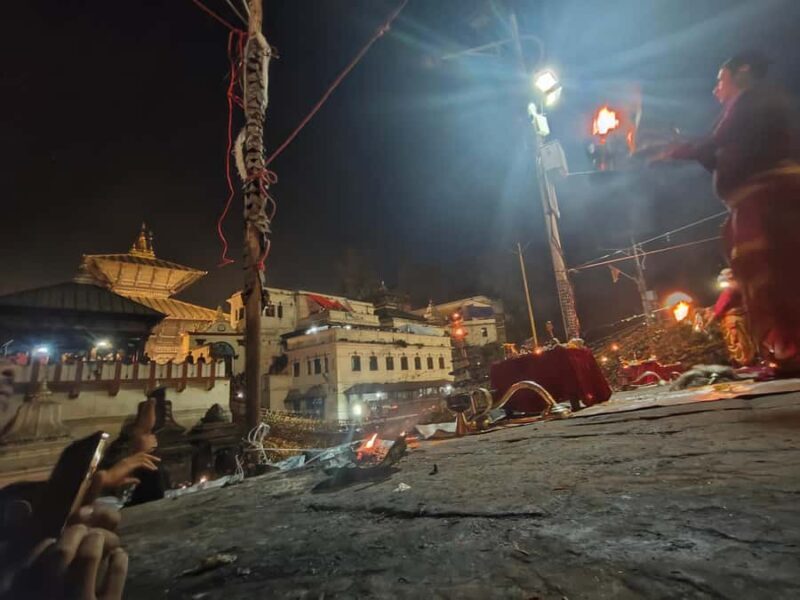 Kathmandu: Pashupatinath Temple Evening Aarati & Cremation - The Experience: A Journey Through Spiritual Nepal