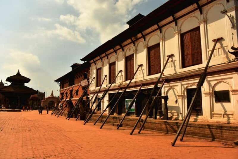 Kathmandu: Pokhara Tour with Rafting and Lunch - Transitioning to Pokhara: The Scenic Bus Ride  