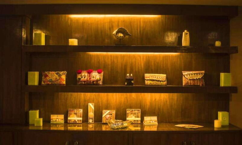 Kathmandu Valley: Ayurvedic Massage with Shirodhara - An In-Depth Look at the Experience