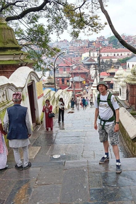 Kathmandu Walking Tour: Pashupatinath & Boudhanath - Exploring Pashupatinath Temple