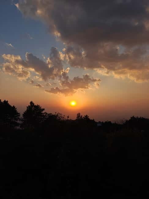 kathmandu:"Nagarkot Sunrise Tour and Hike to Changunarayan" - Good To Know