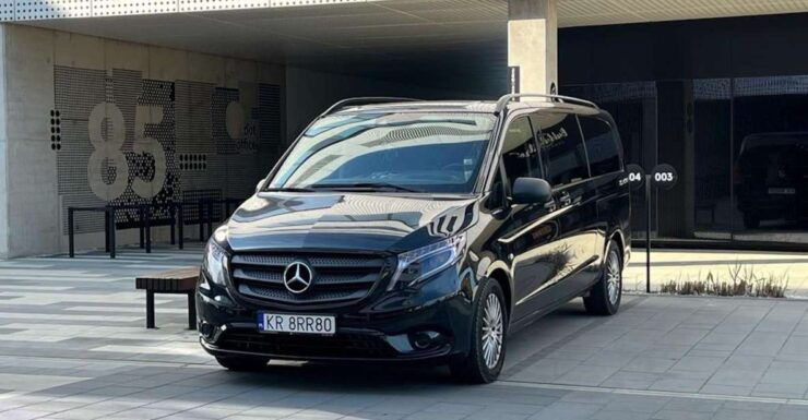 Katowice Airport: Private Transfer to or From Krakow - Driver Information