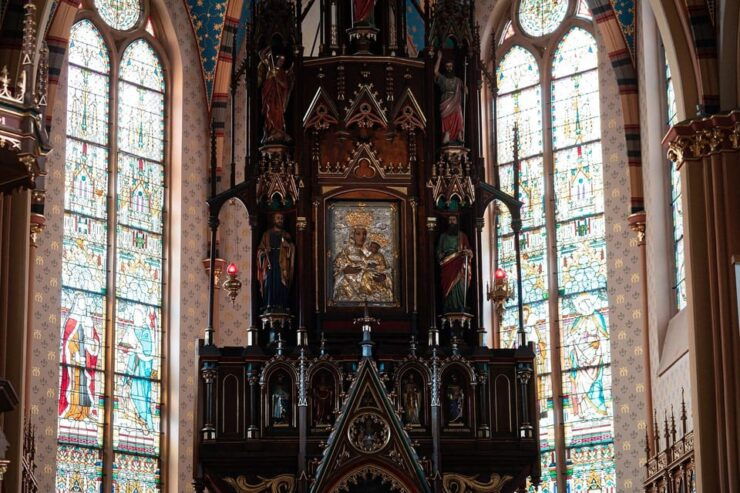 Katowice and Nikiszowiec: Bicycle Tour With Guide - Experience and Features