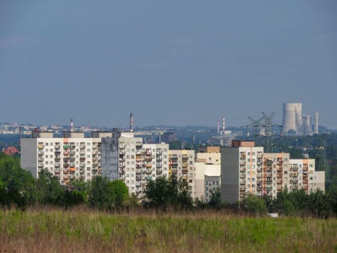 Katowice: Express Walk With a Local in 60 Minutes - Logistics and Meeting Information