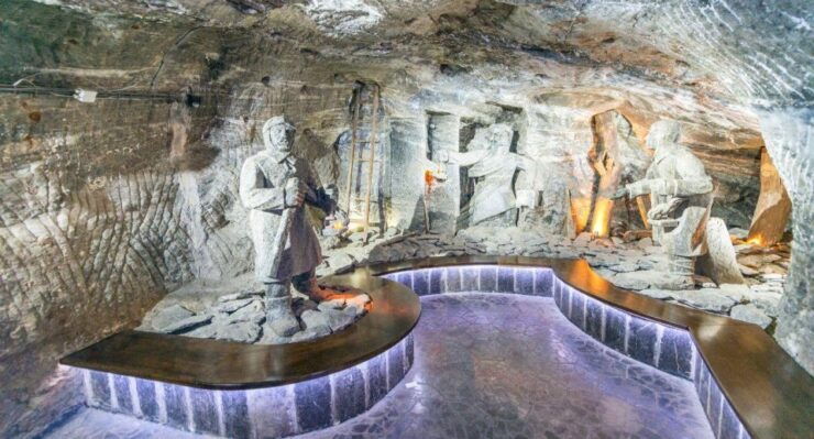 Katowice: Tour to Auschwitz and Wieliczka Salt Mine - Activity Details