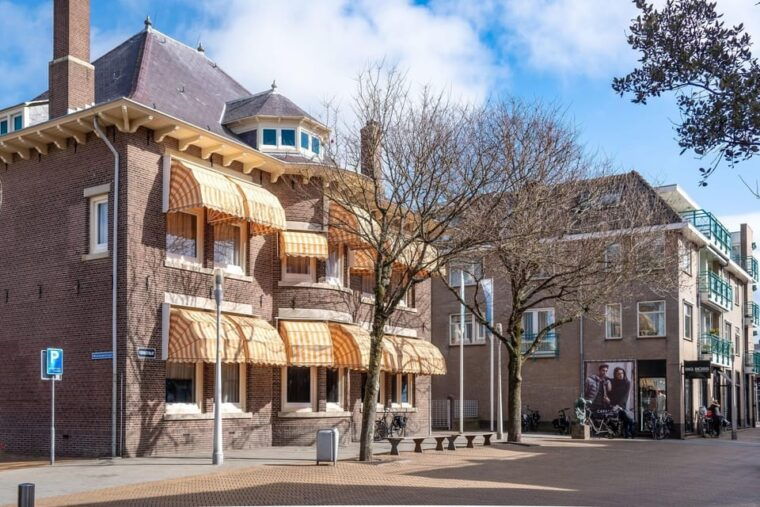 Katwijk aan Zee: Katwijks Museum Entrance Ticket - Guided Tours and Group Size