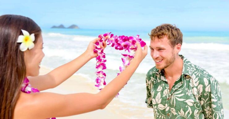 Kauai: Lihue Airport Honeymoon Lei Greeting - Duration and Availability of the Activity