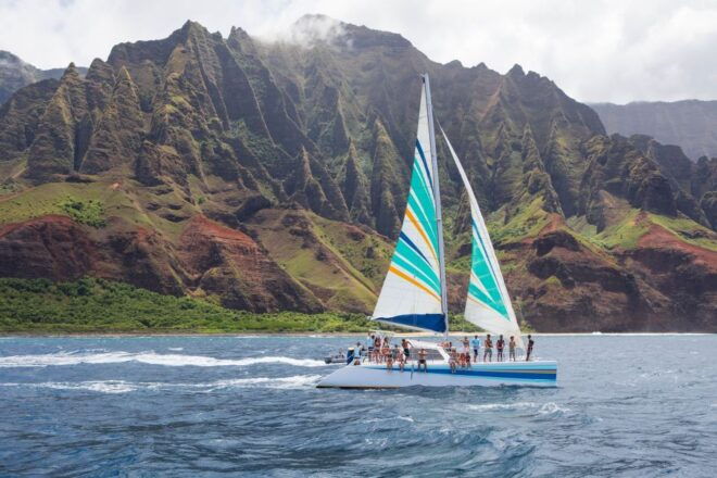 Kauai: Napali Coast Sail & Snorkel Tour From Port Allen - Full Description