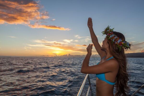 Kauai: Napali Sunset Dinner Cruise - The Sum Up