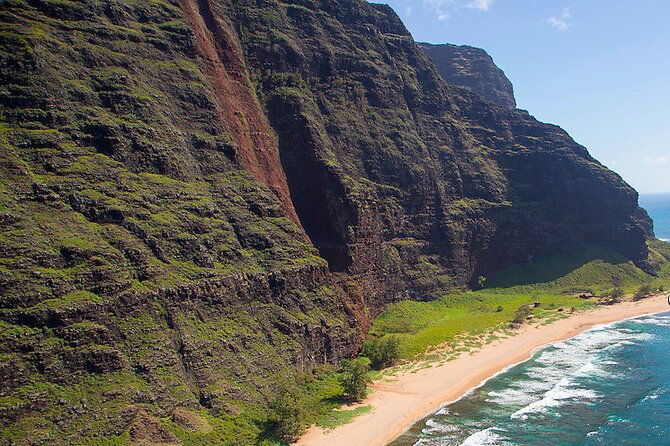 Kauai Sea Kayaking 10 Mile Tour - Na Pali Iki (Polihale to Milolii) - Exploring Sea Caves and Beaches
