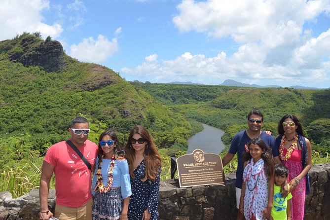 Kauai South & East. Small Group Tour. Legends & Waterfalls. 6 Hrs - Highlights of the South and East Regions