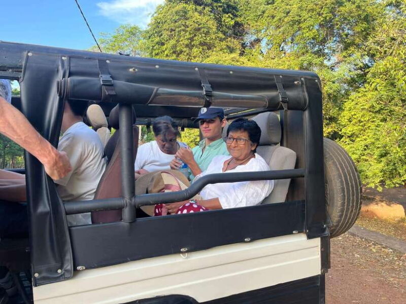 Kaudulla National Park: Elephant Safari Jeep Tour - FAQ