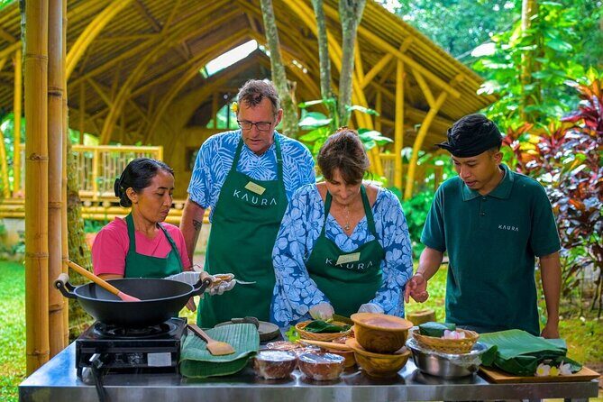 Kaura: Cooking Class & Choose Optional Tour with Private Transfer - Good To Know