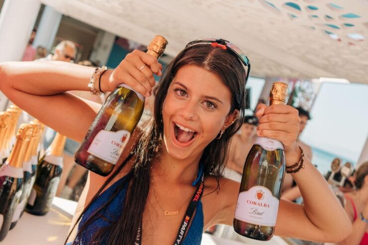 Kavos: Champagne Sessions at Quayside Village - Booking Process