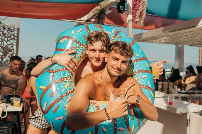 Kavos: Champagne Sessions at Quayside Village - Meeting Information