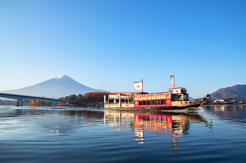 Kawaguchiko Fuji Panorama Ropeway 1-Day Small Group Tour - Oshino Hakkai is more than a Fuji backdrop