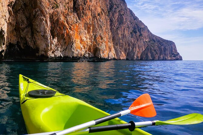 Kayak Excursion to Cova Dels Coloms From Platja Mascarat - Common Questions