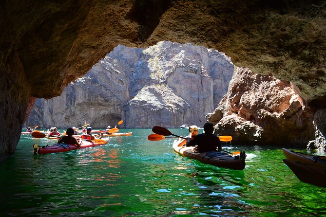 Kayak Hoover Dam With Hot Springs in Las Vegas - Small Group Size