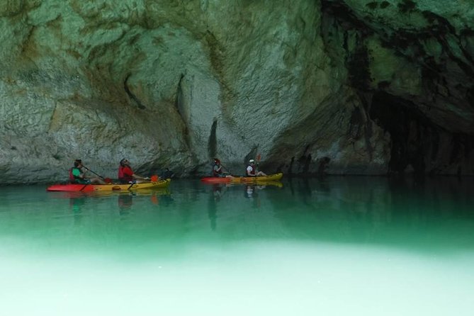 Kayak in the Pyrenees. Huesca - Cancellation Policy