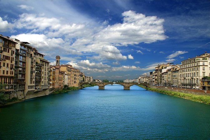 Kayak on the Arno River in Florence Under the Arches of the Old Bridge - Directions to the Meeting Point